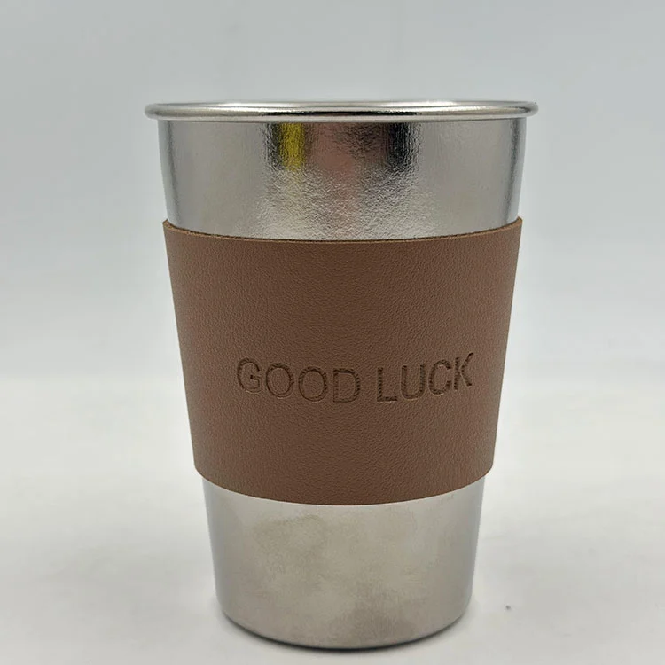 Tasse en titane